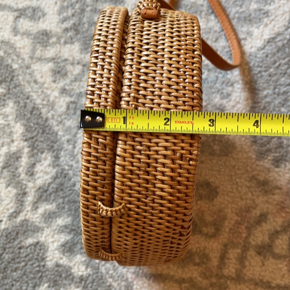 Street Level Round Rattan Bag - Picture 8 of 10